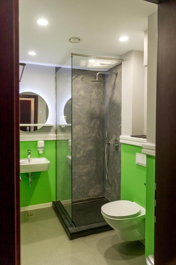 H11 Downtown Apartments Marosvásárhely Kültér fotó