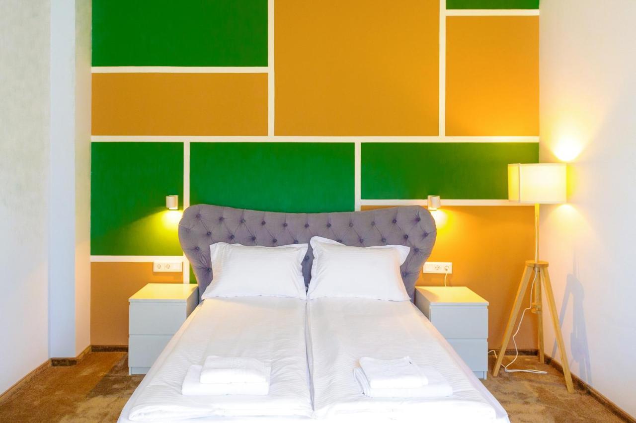 H11 Downtown Apartments Marosvásárhely Kültér fotó