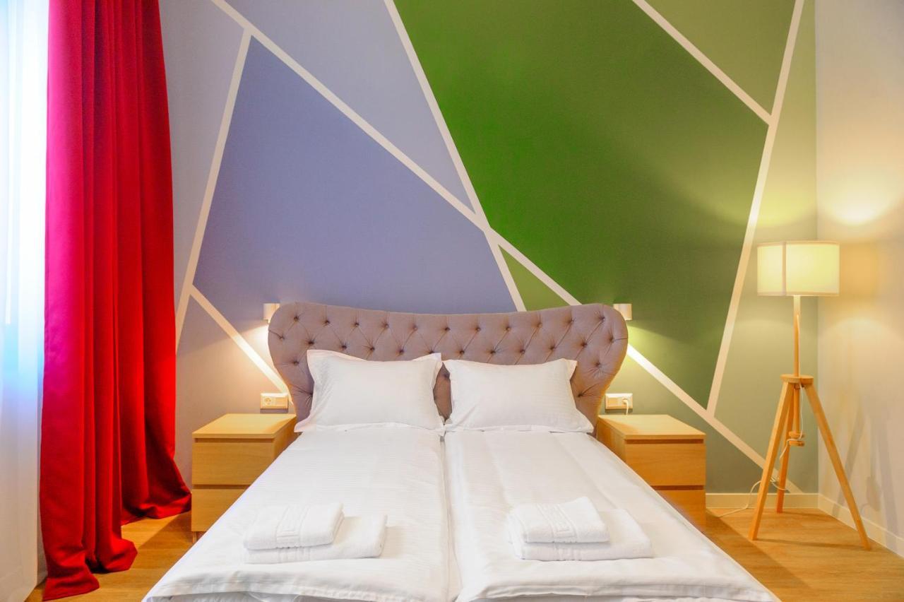 H11 Downtown Apartments Marosvásárhely Kültér fotó